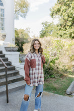 Load image into Gallery viewer, WEEKEND ADVENTURES PLAID TOP
