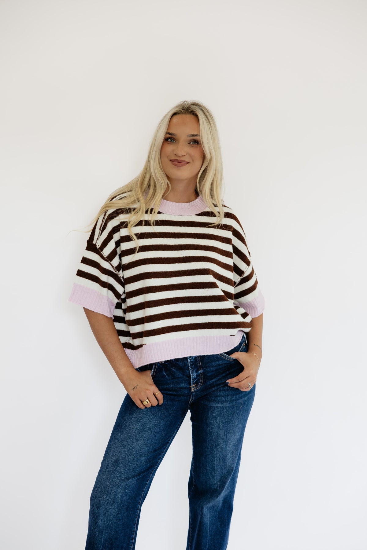 SERENA STRIPED SWEATER - BROWN