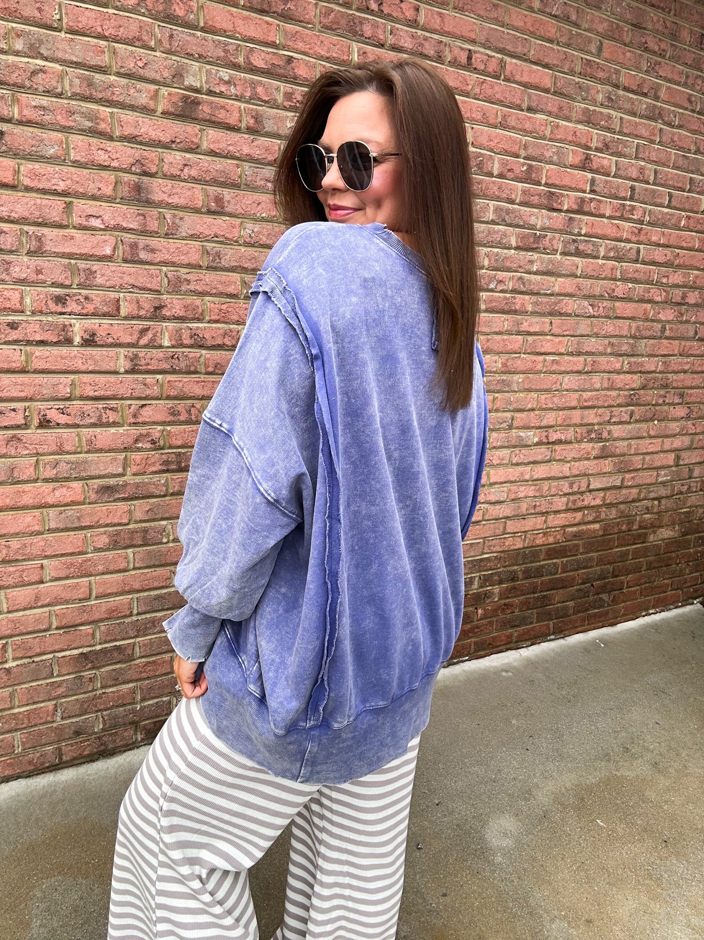 DENIM BLUE OVERSIZED SWEATSHIRT