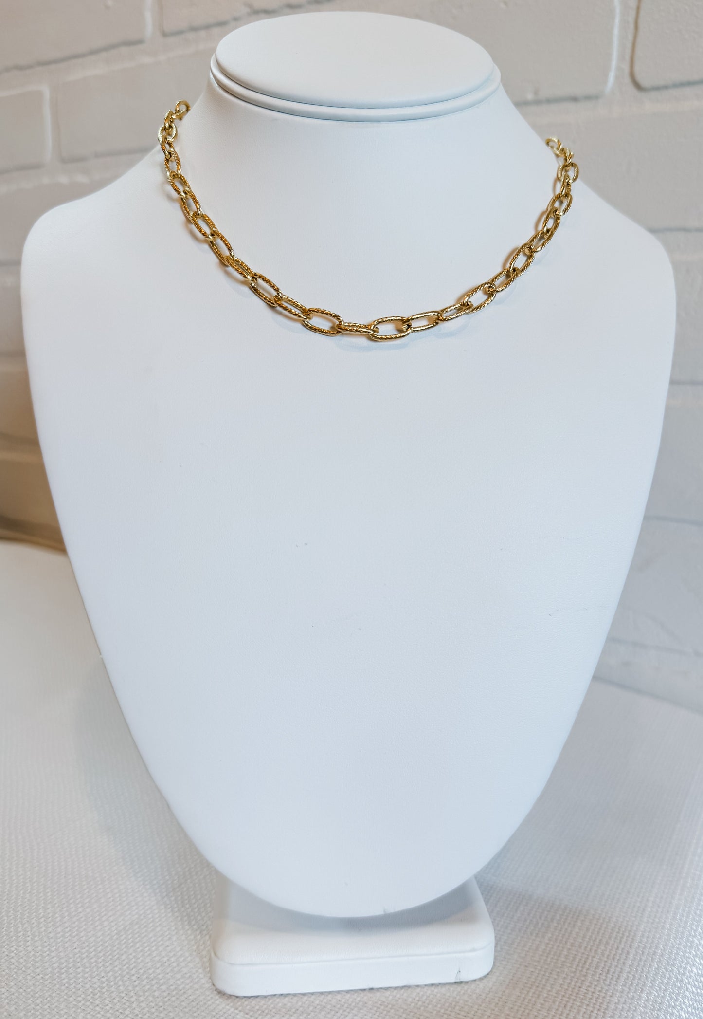 Texture Paperclip Chain Necklace