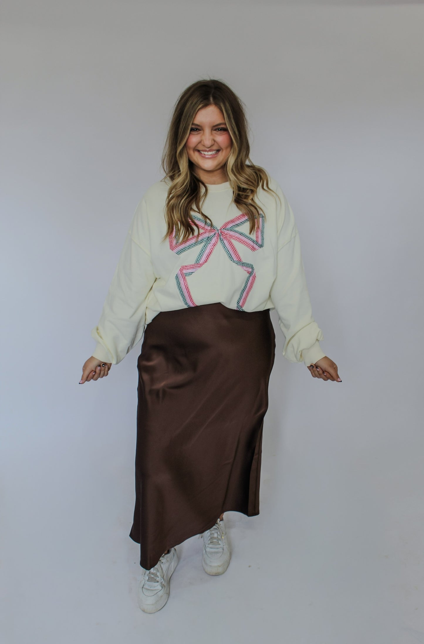 GINGHAM BOW CREWNECK - CREAM