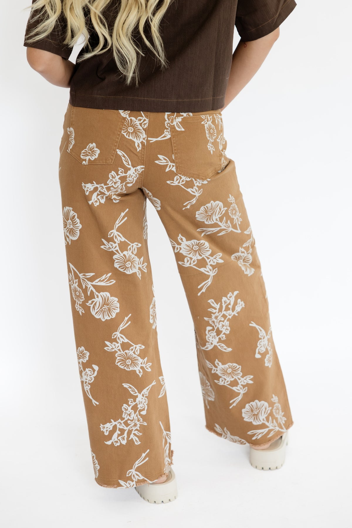 DANDELION STRAIGHT LEG PANTS