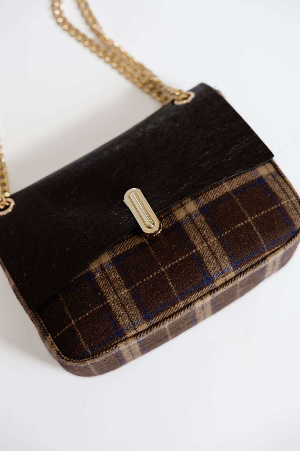 WINTER PLAID SHOULDER BAG