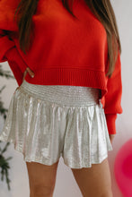Load image into Gallery viewer, METALLIC SMOCKED SHORTS - SILVER
