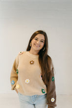 Load image into Gallery viewer, FLOWER CROCHET COLOR BLOCK SWEATER
