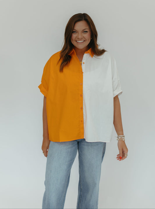 SATURDAYS IN KNOX TWO-TONE TOP
