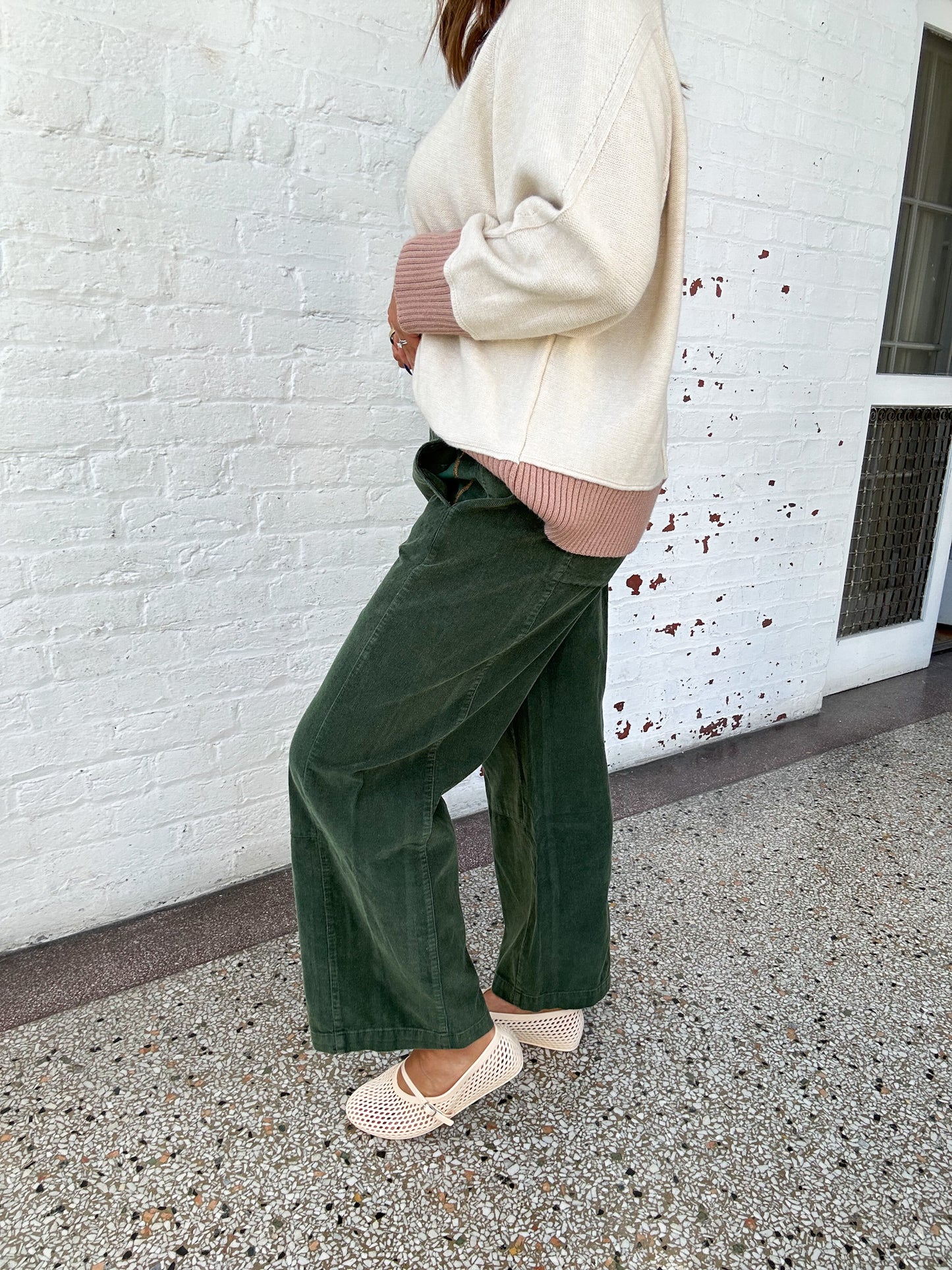 CORDUROY BARREL PANTS - FOREST