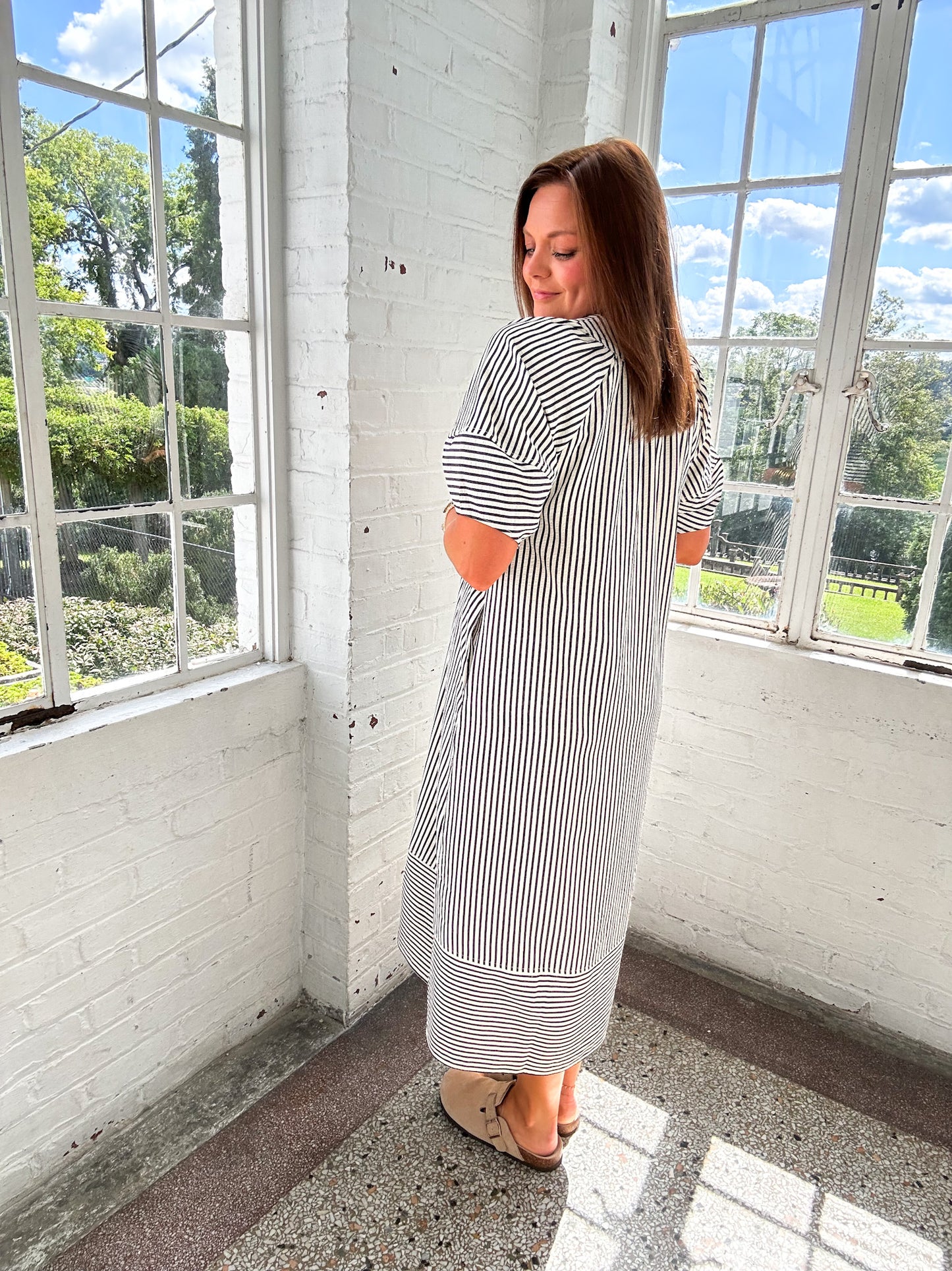 FALLING IN LINE MAXI DRESS
