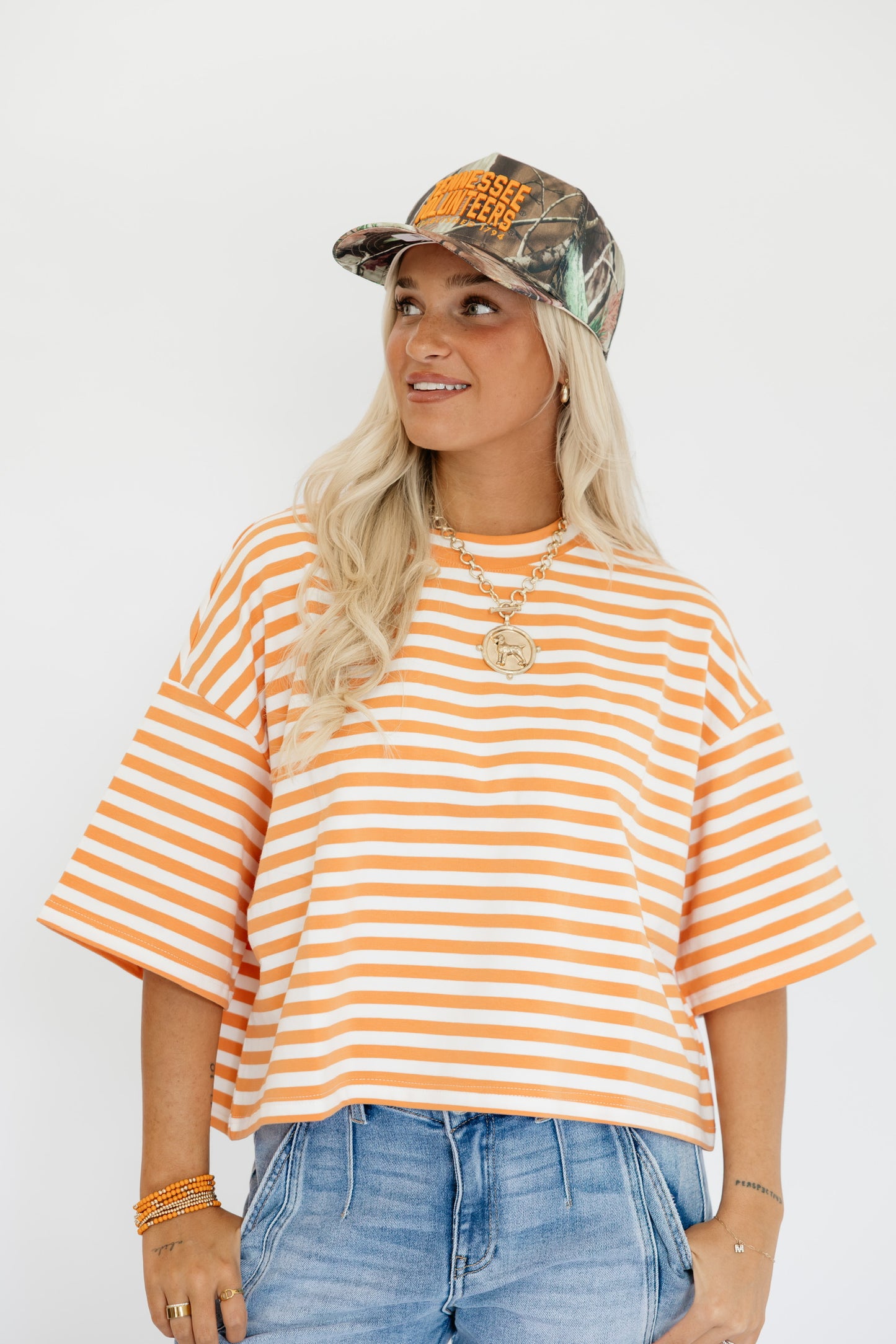 OVERSIZED STRIPE GAMEDAY TOP - SHORT SLEEVE