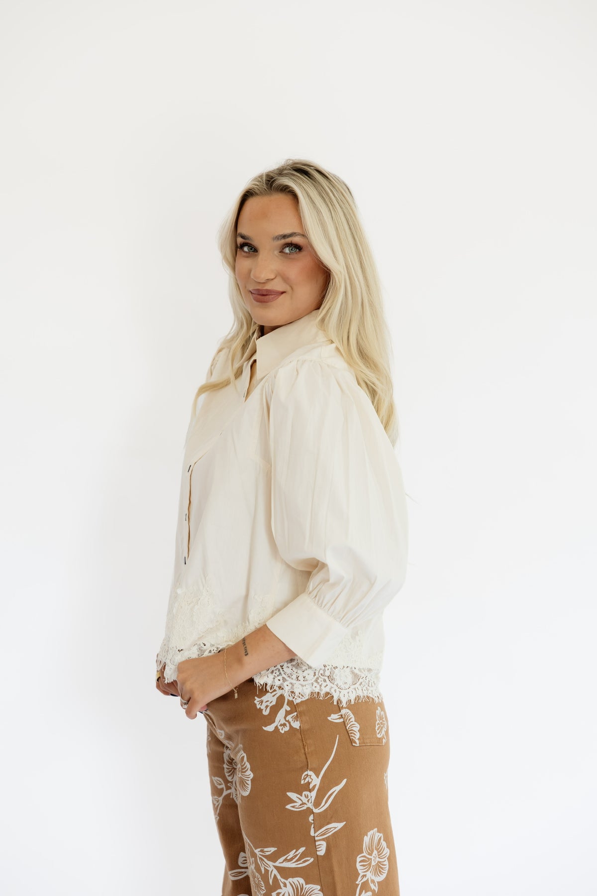 LACIE BUTTON DOWN TOP