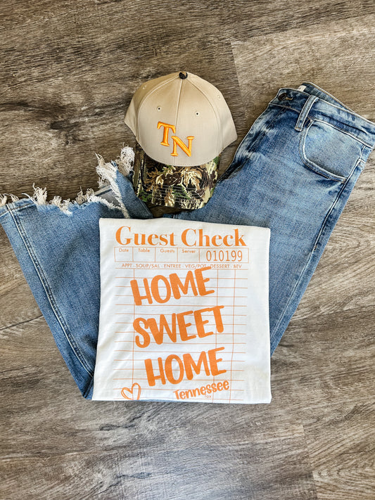 GUEST CHECK GRAPHIC TEE