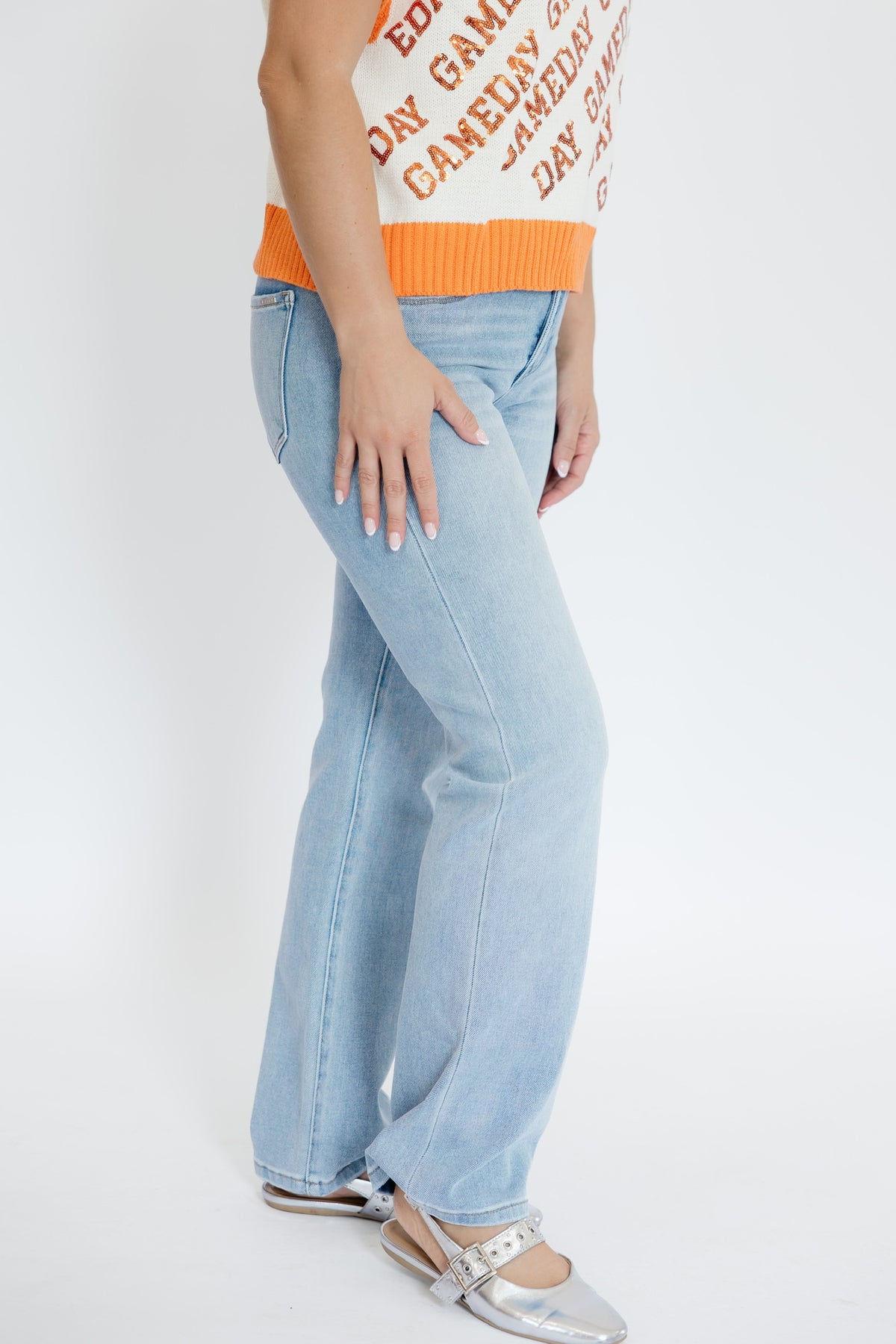DAILY DENIM JEANS - LIGHT WASH
