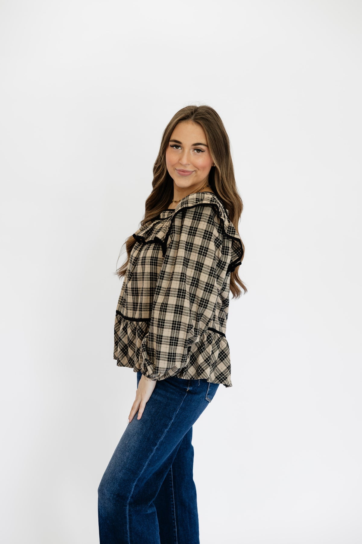 FALL FRILLS TOP - BEIGE