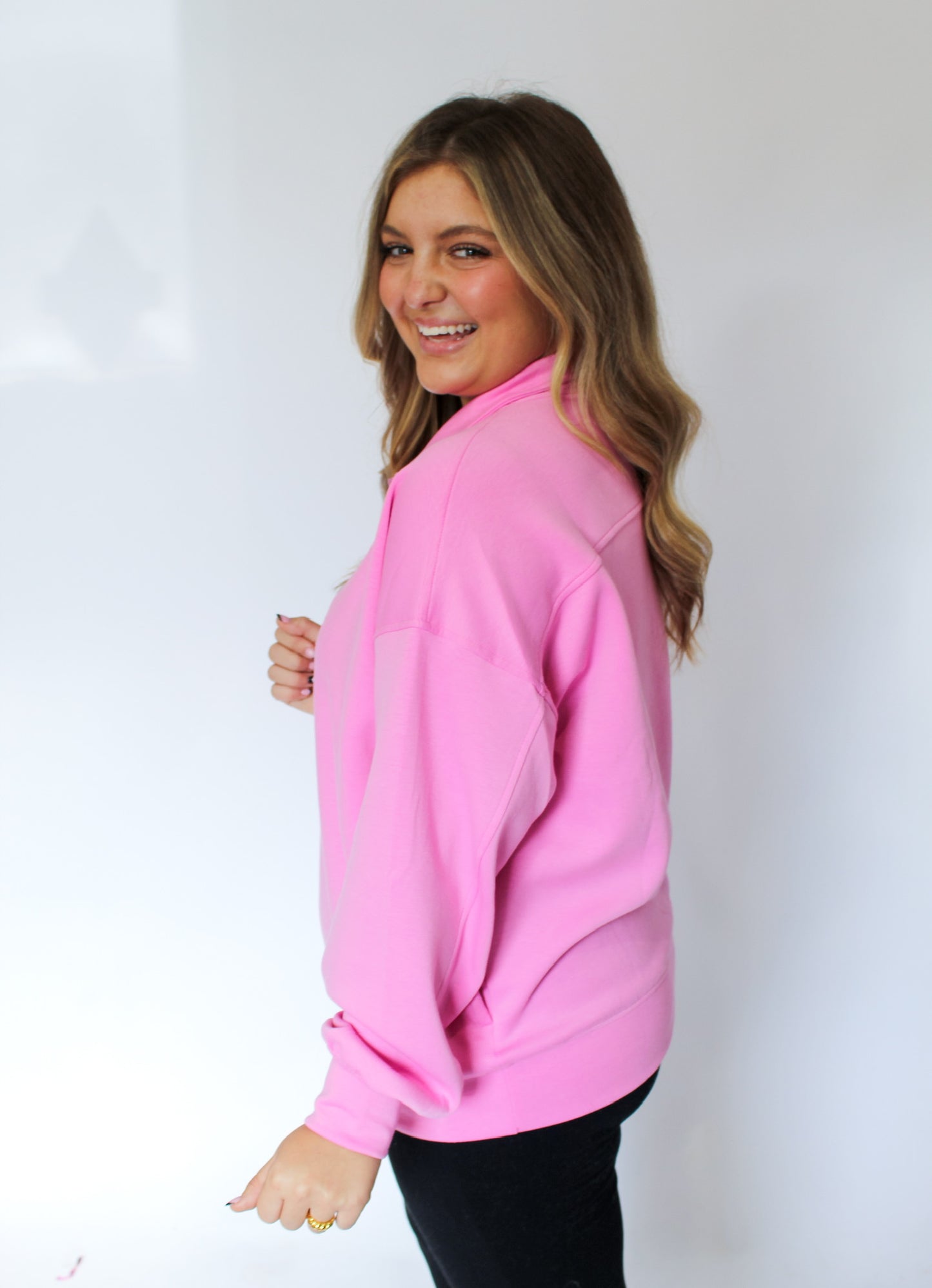LOUNGE AROUND PULLOVER - CANDY PINK