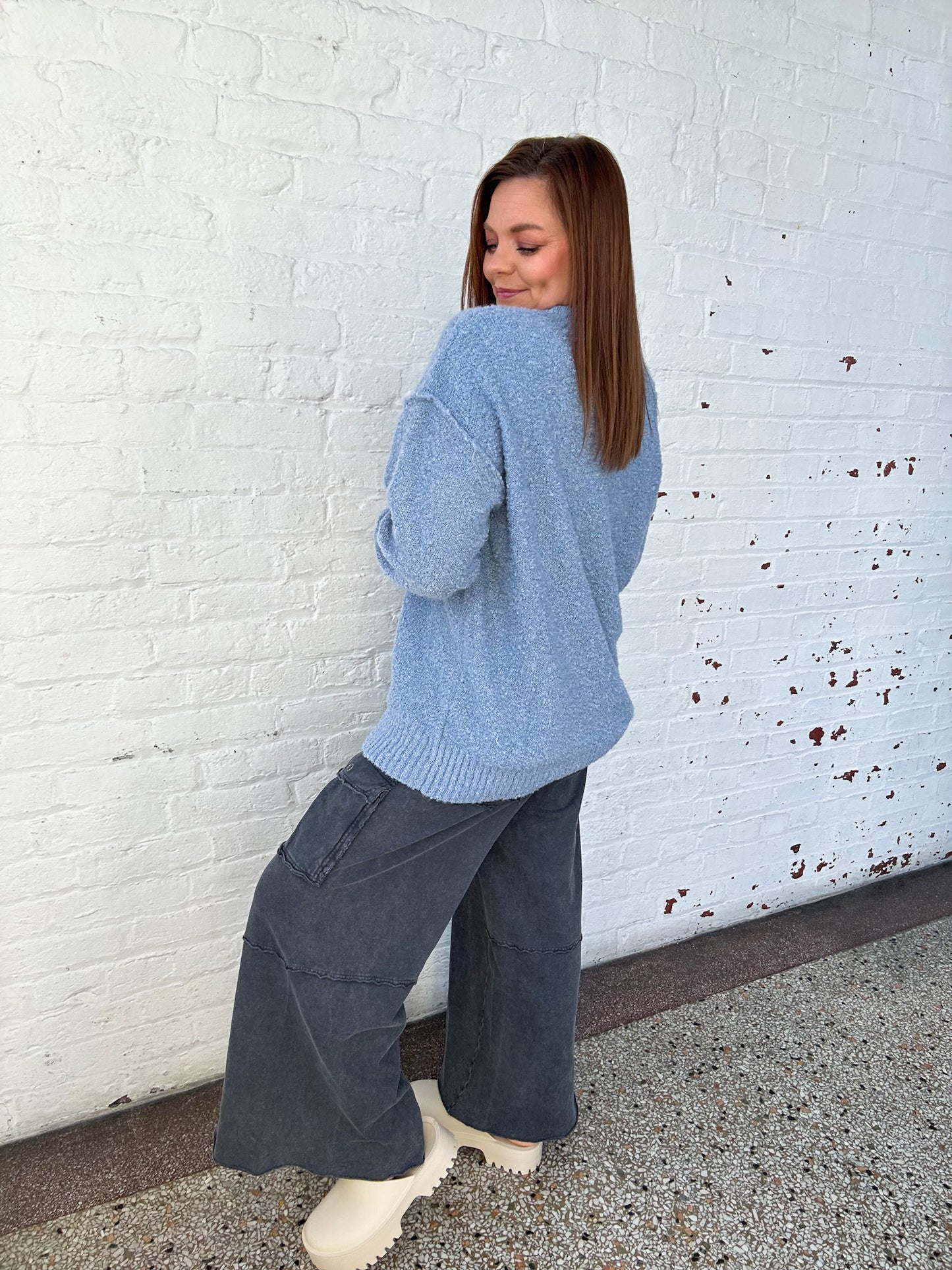 COZY SWEATER - LIGHT BLUE