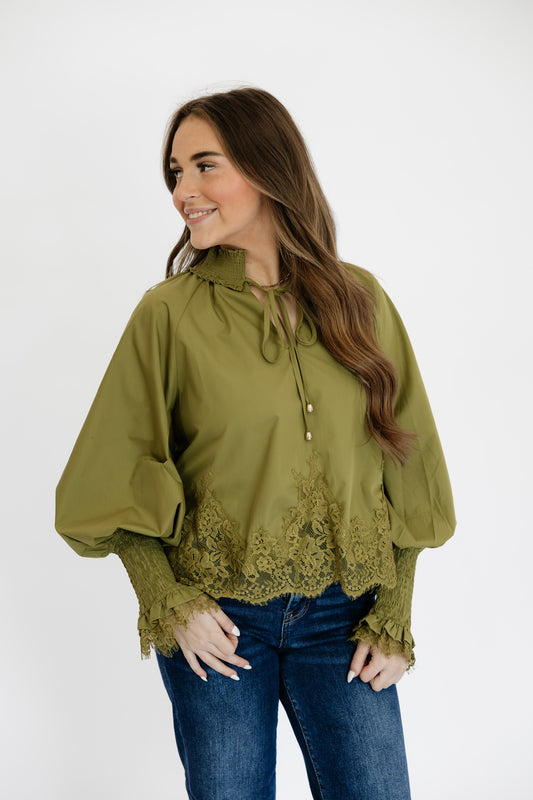 MARTINI LACE TOP