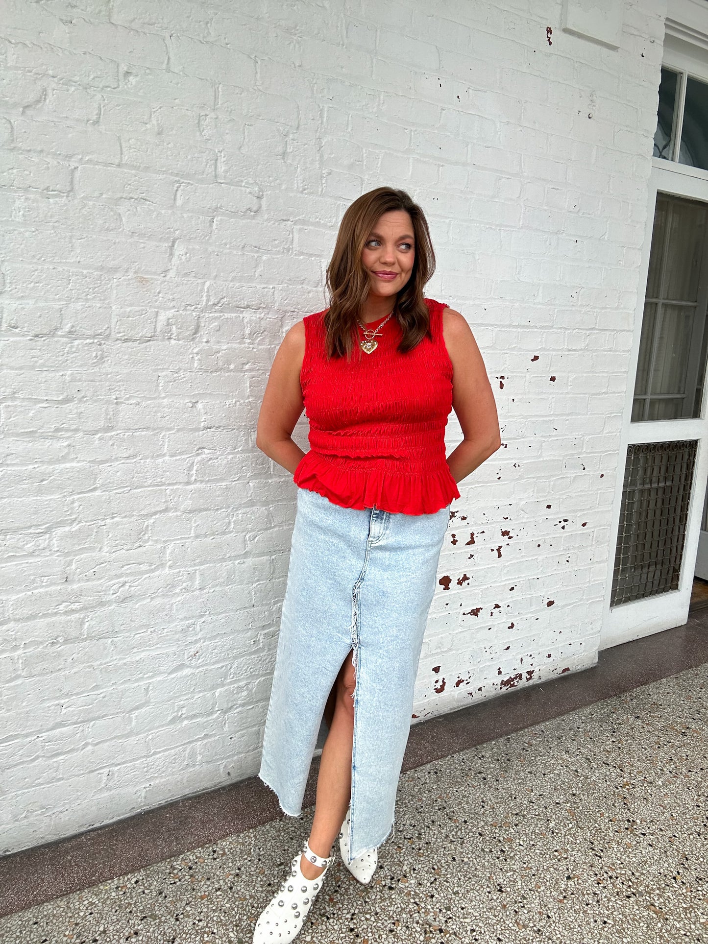 BURNING RED TOP