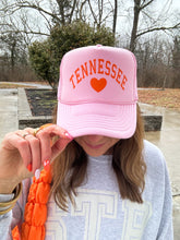 Load image into Gallery viewer, TENNESSEE HEART TRUCKER HAT
