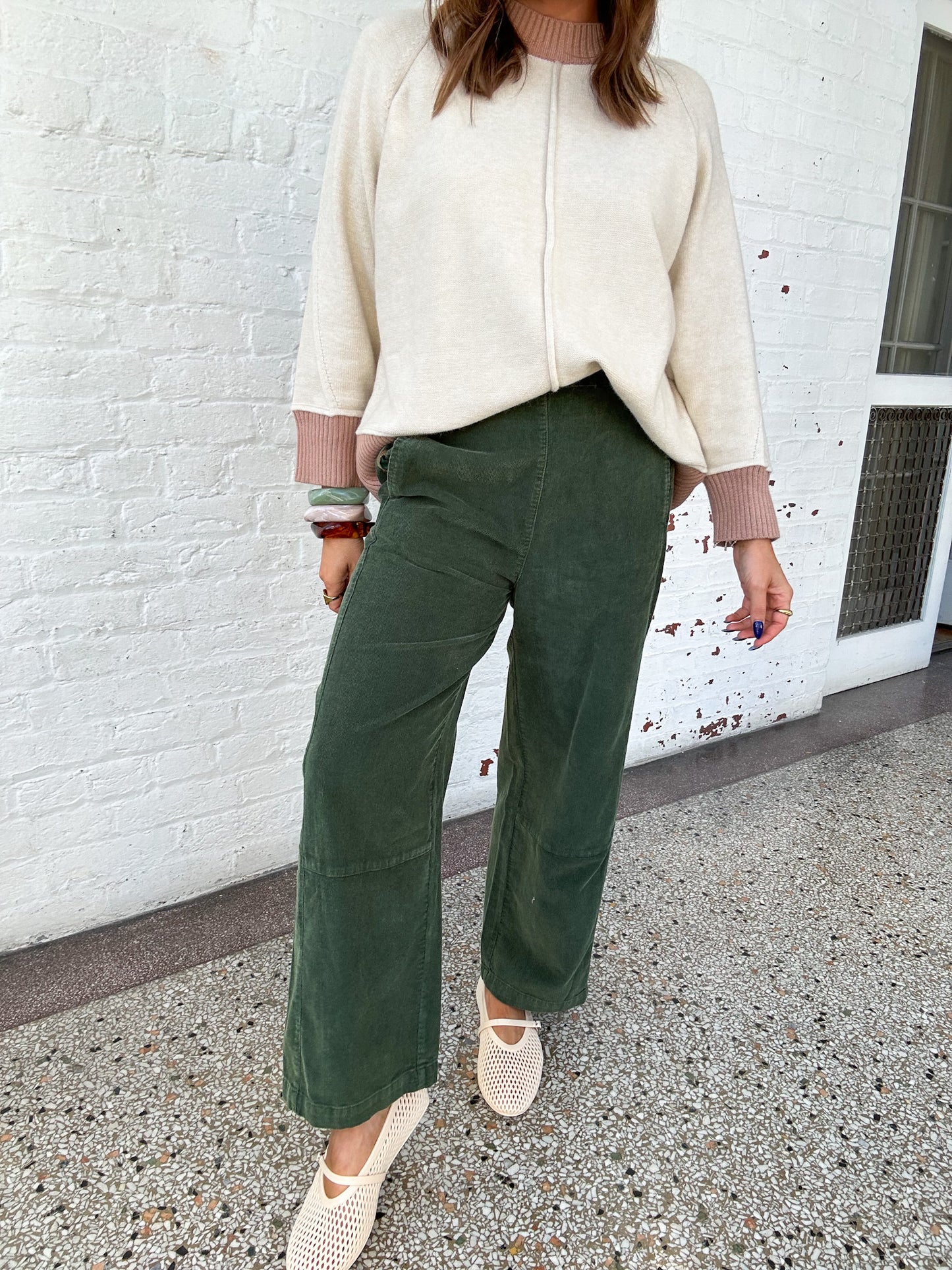 CORDUROY BARREL PANTS - FOREST