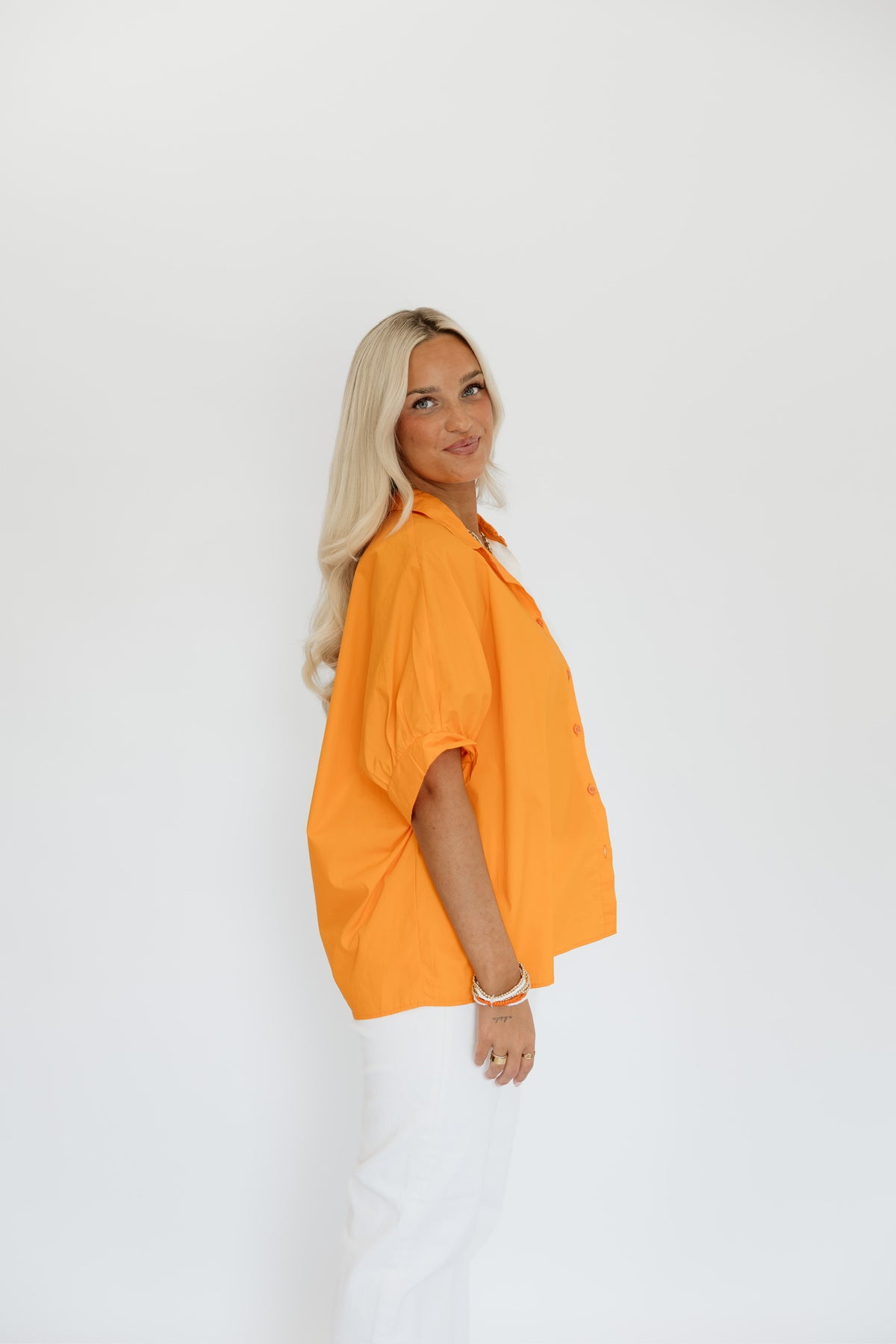 SATURDAYS IN KNOX TWO-TONE TOP