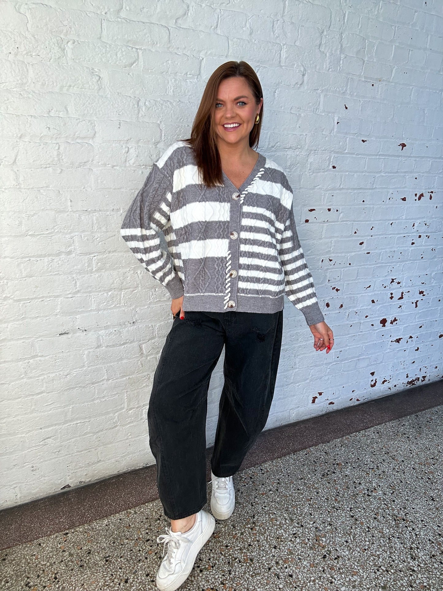 SNOWFALL CABLE STITCH SWEATER