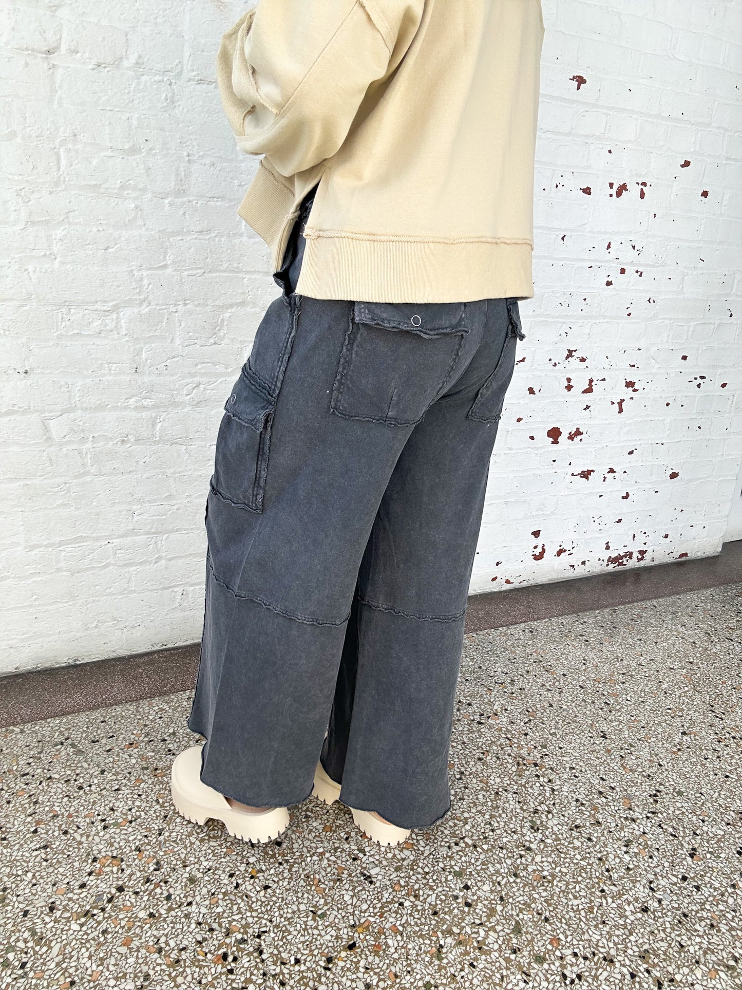 EASY LIVING PANTS - BLACK