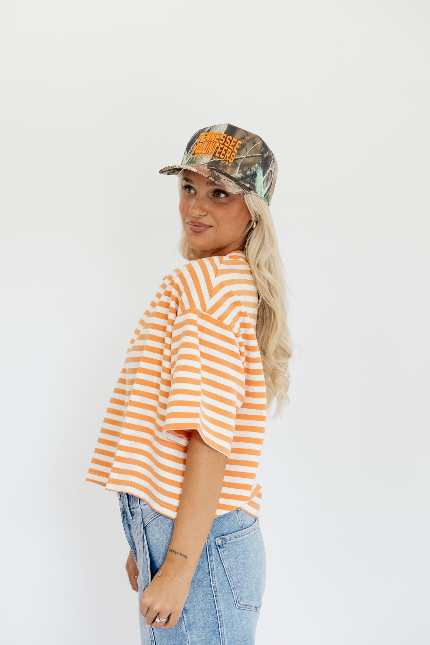 OVERSIZED STRIPE GAMEDAY TOP - SHORT SLEEVE