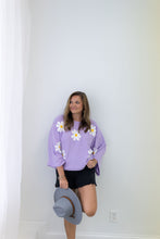 Load image into Gallery viewer, FALLING FOR DAISIES SWEATER
