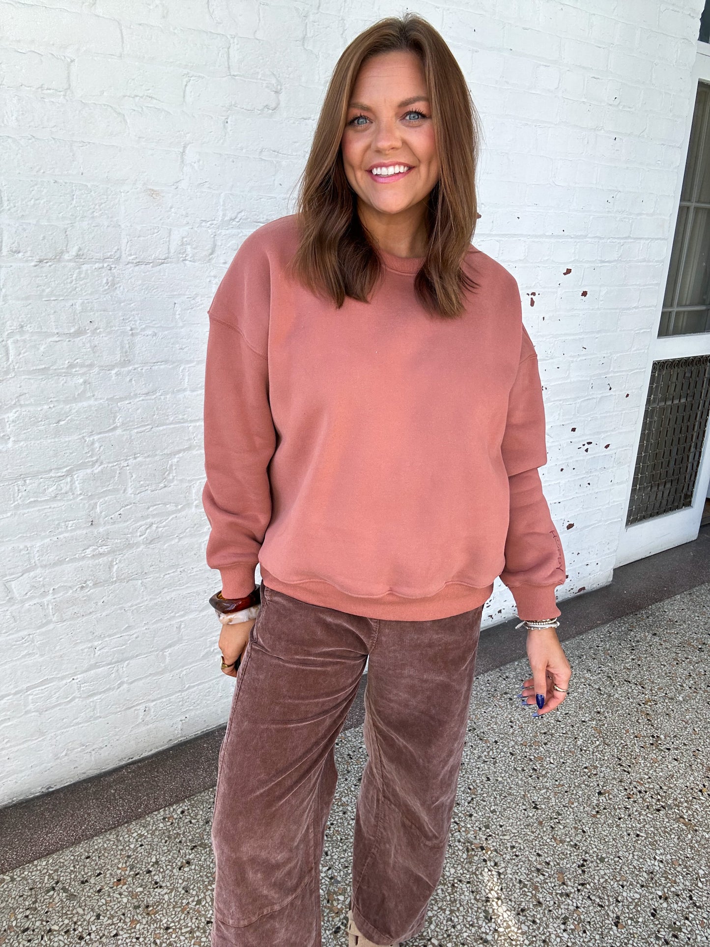 CHOOSE HAPPY CREWNECK