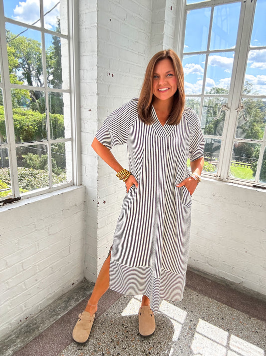 FALLING IN LINE MAXI DRESS