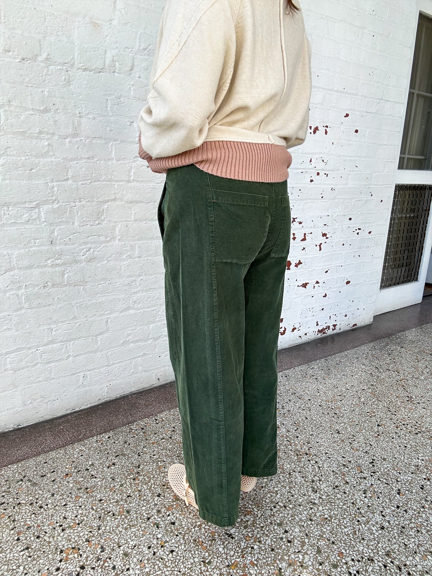 CORDUROY BARREL PANTS - FOREST