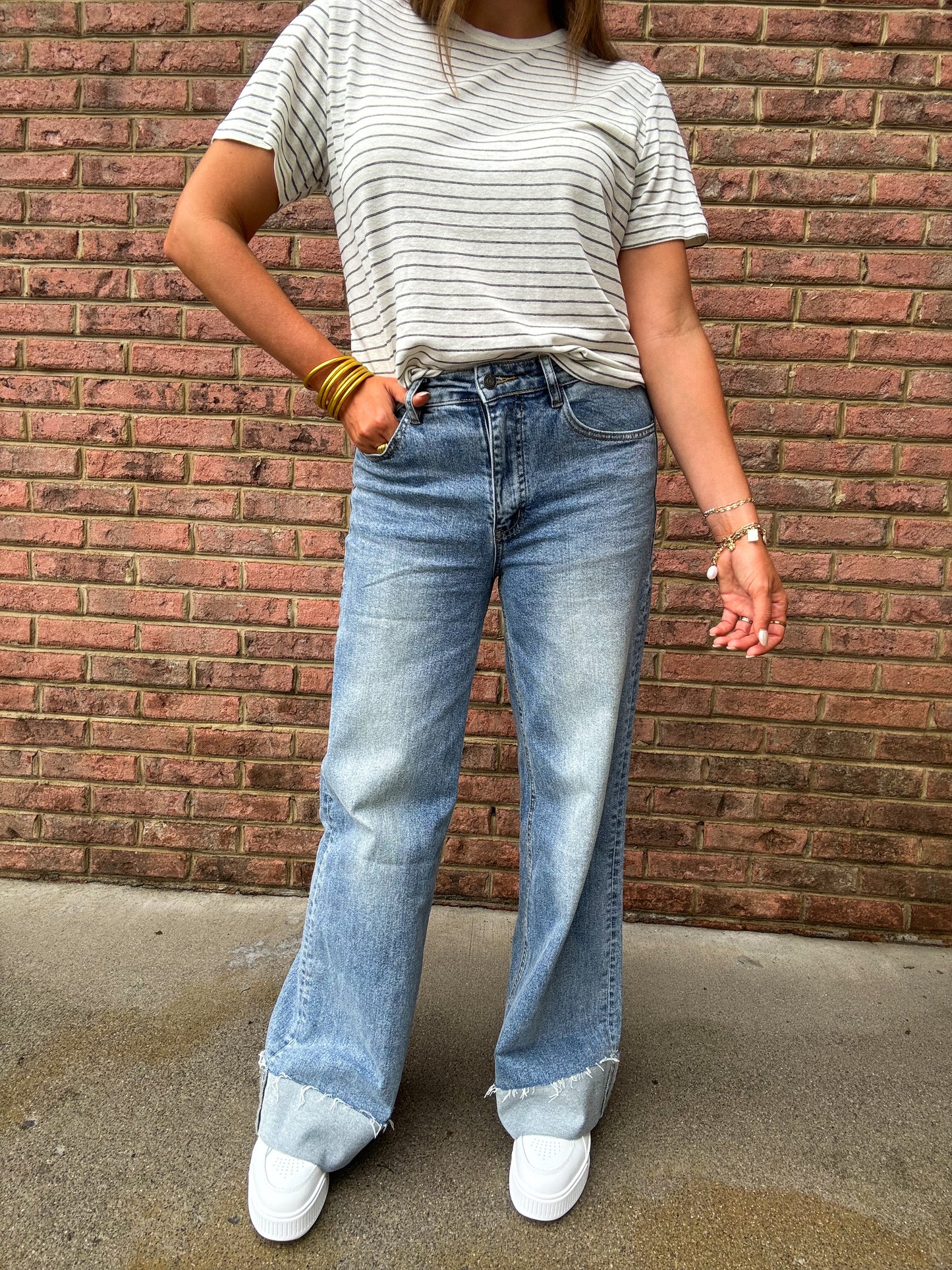 90s STRETCH CUFFED HEM HIGH RISE JEANS