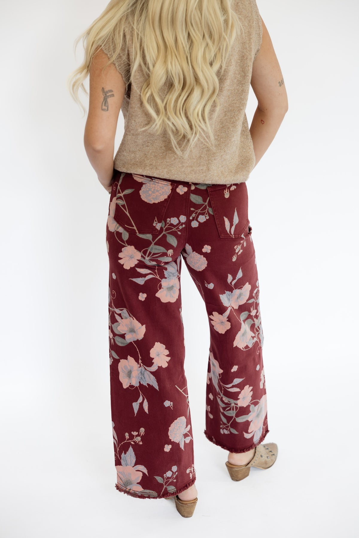 FLORAL WIDE LEG PANTS