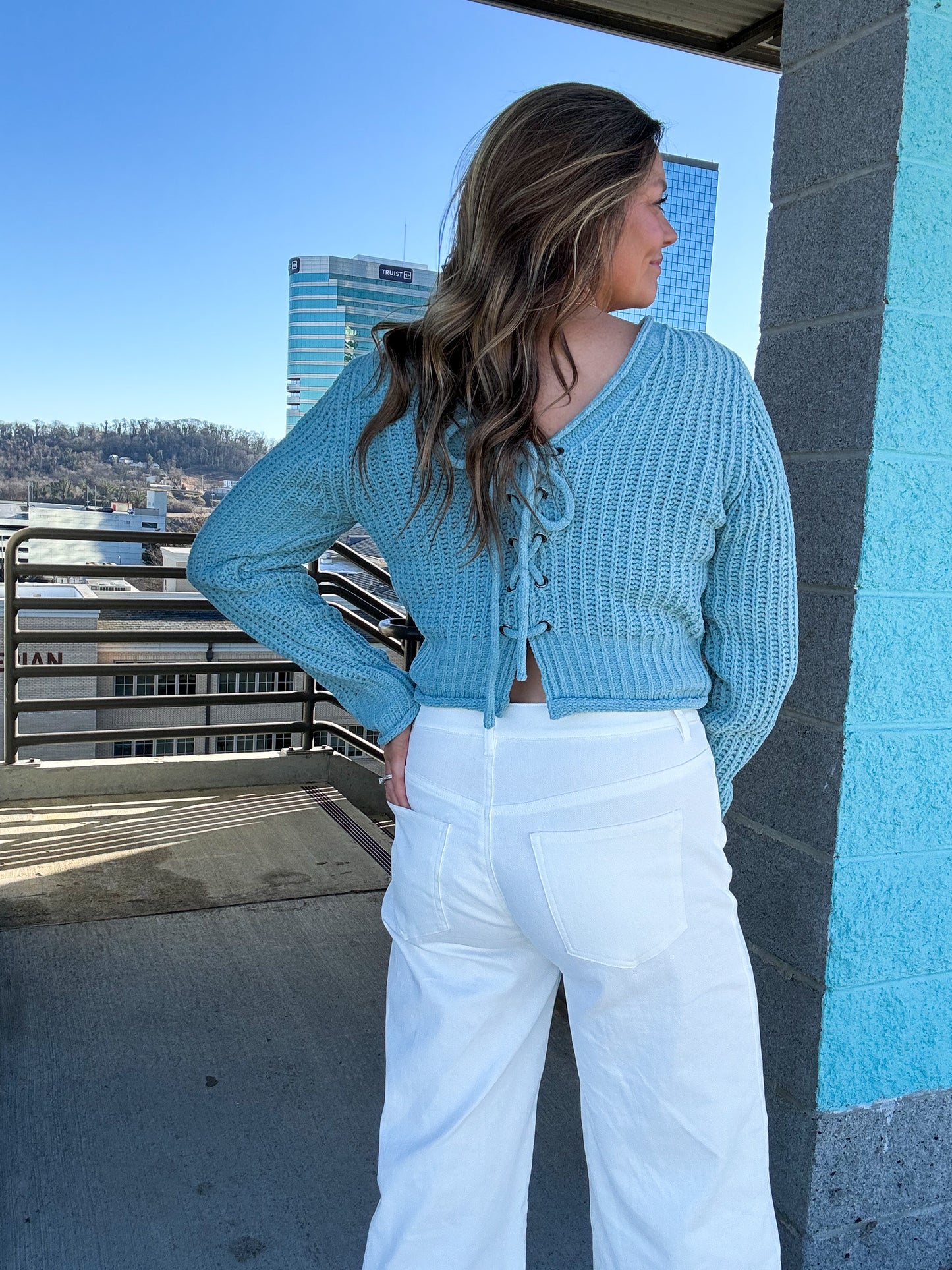 WINTER BLUES SWEATER