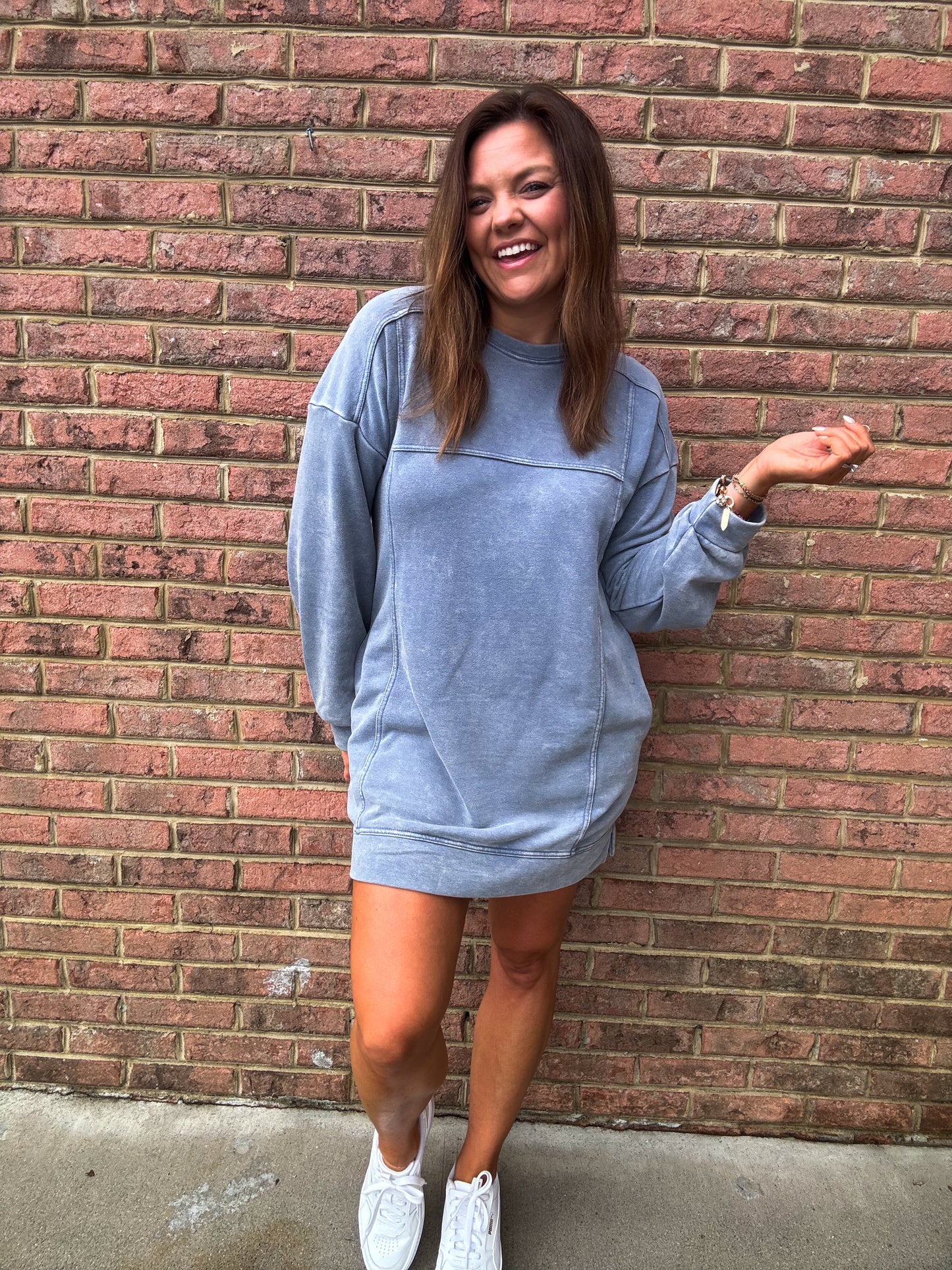 MINERAL WASH SWEATSHIRT DRESS - BLUE