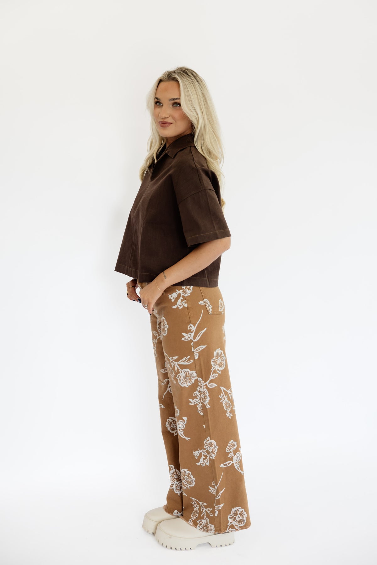 DANDELION STRAIGHT LEG PANTS