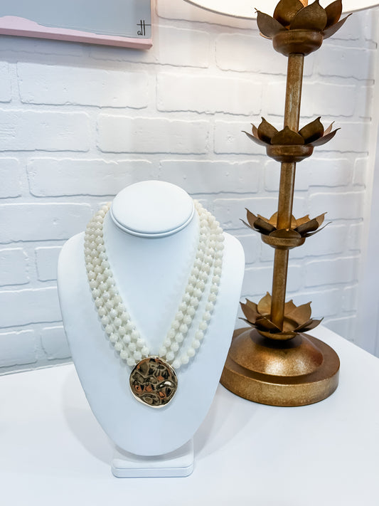 LAYERED PENDANT NECKLACE - IVORY