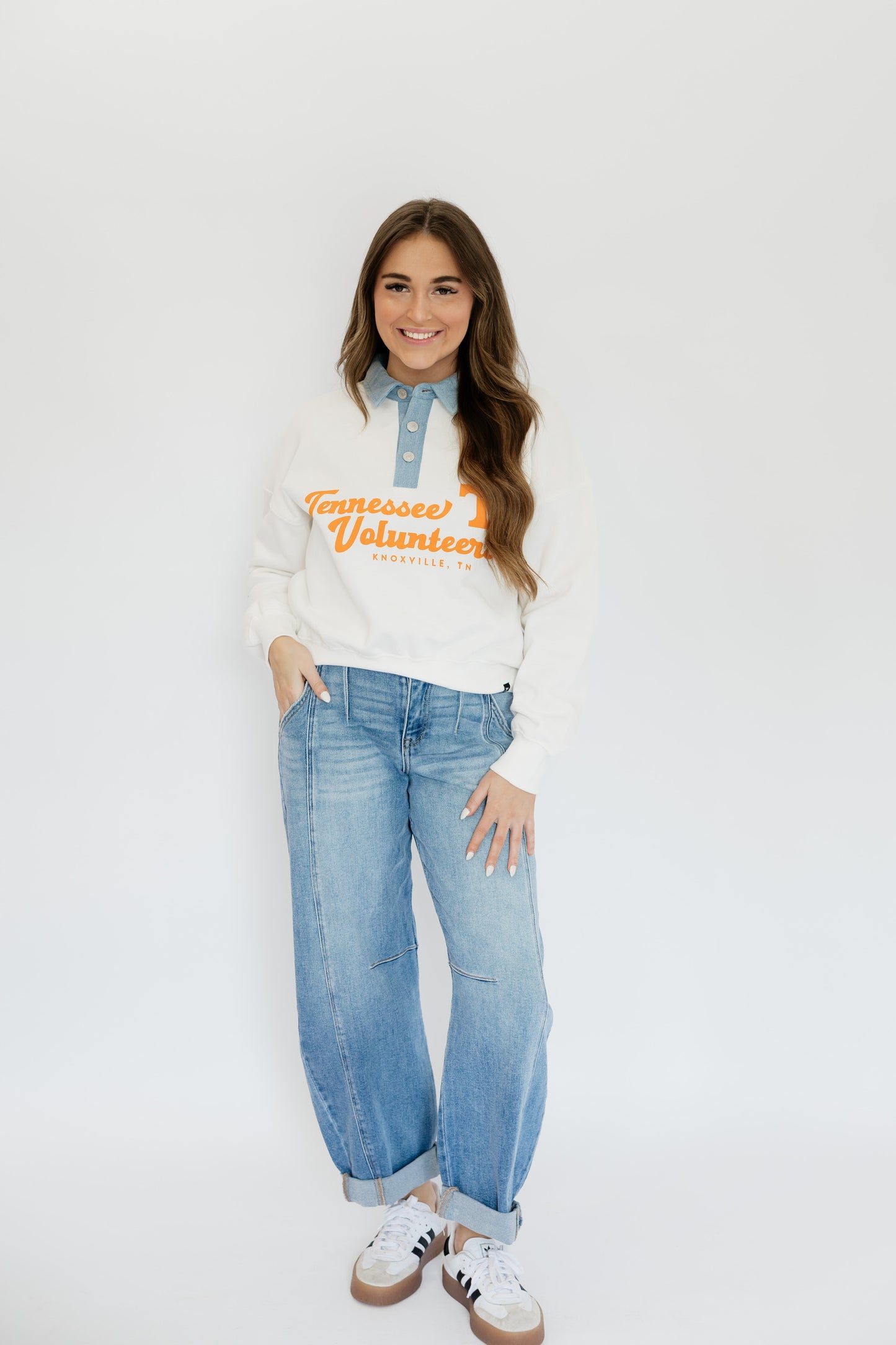TENNESSEE SCRIPT DENIM CREWNECK