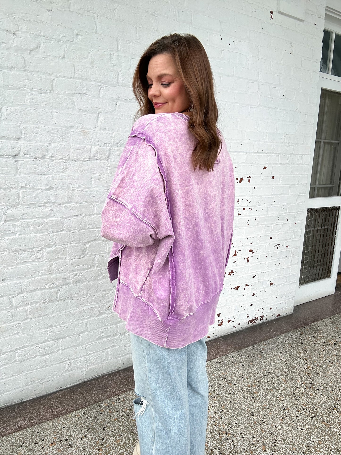 ACID WASHED OVERSIZED SWEATSHIRT - VIOLET