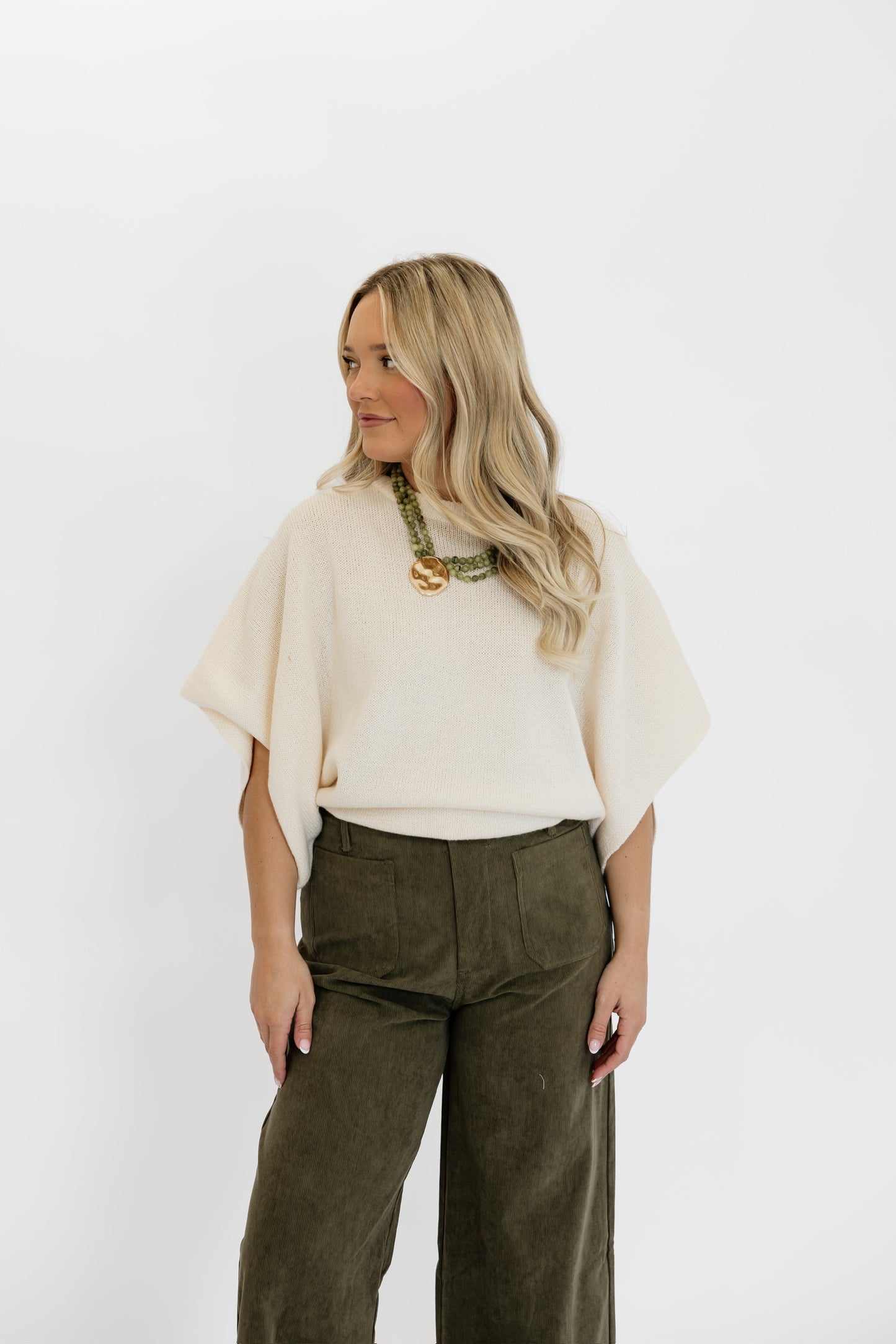 SIMPLE SWEATER TOP - CREAM