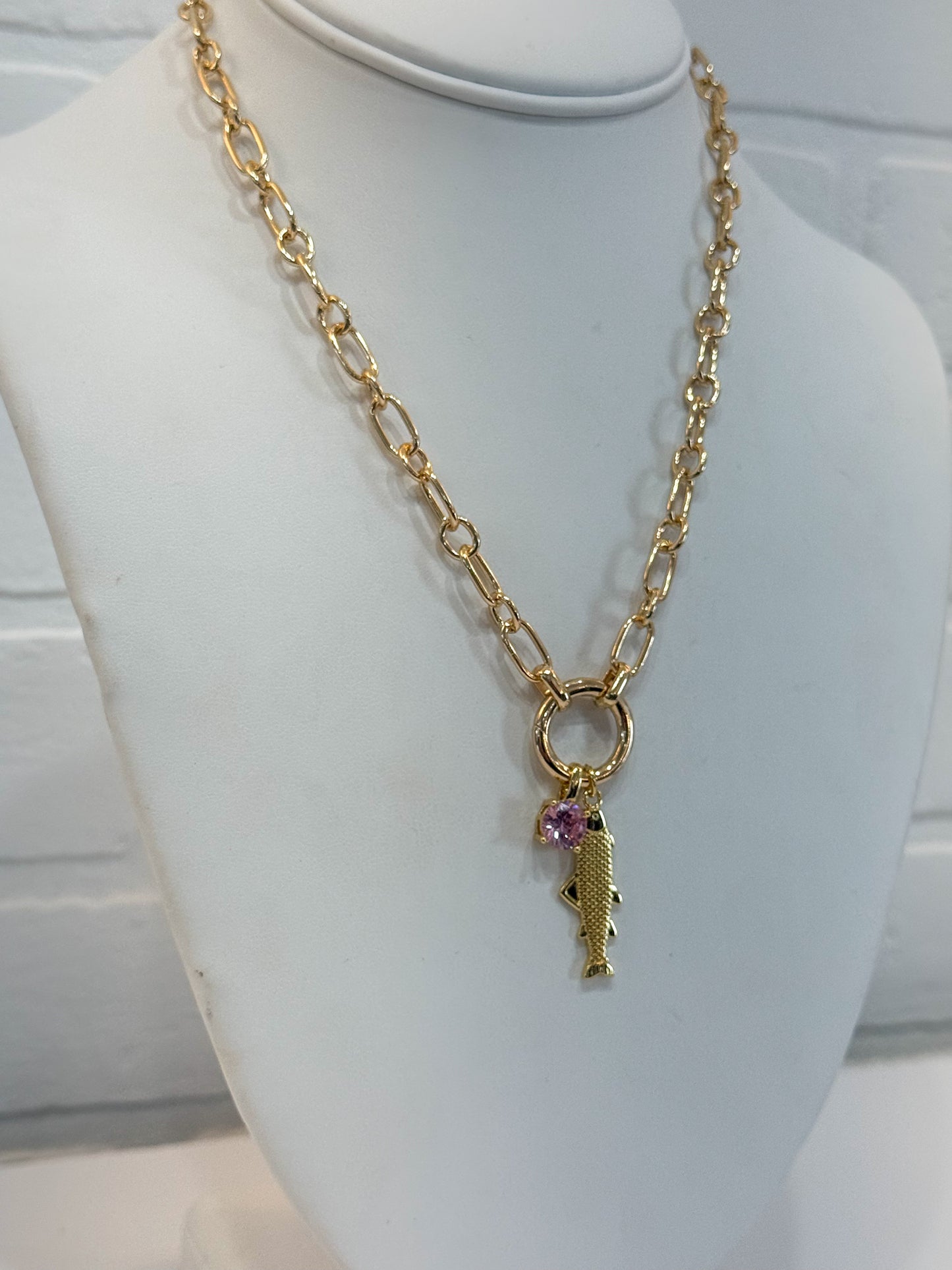 ROUND CARABINER CHAIN LINK NECKLACE