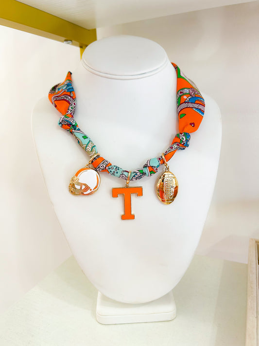 GAMEDAY SCARF CHARM NECKLACE