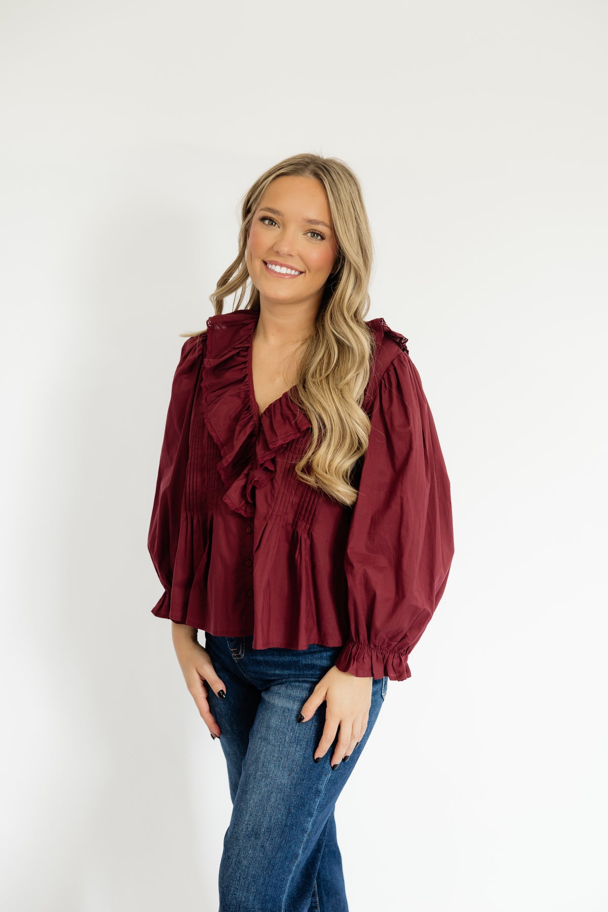IN THE DETAILS TOP - WINE