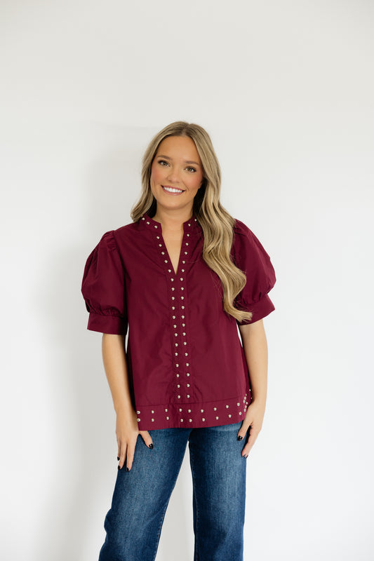 SO STUDDED TOP