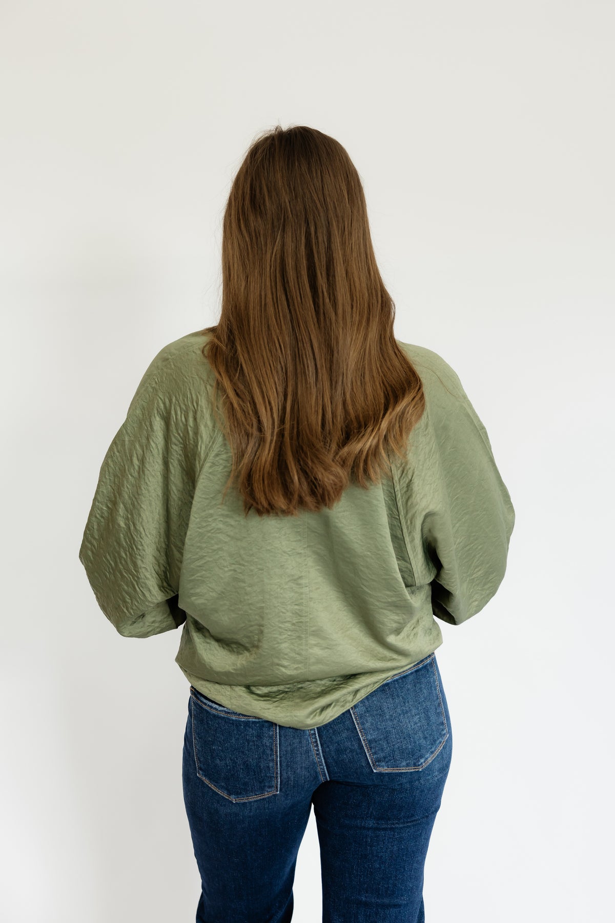 SATIN SAGE TOP