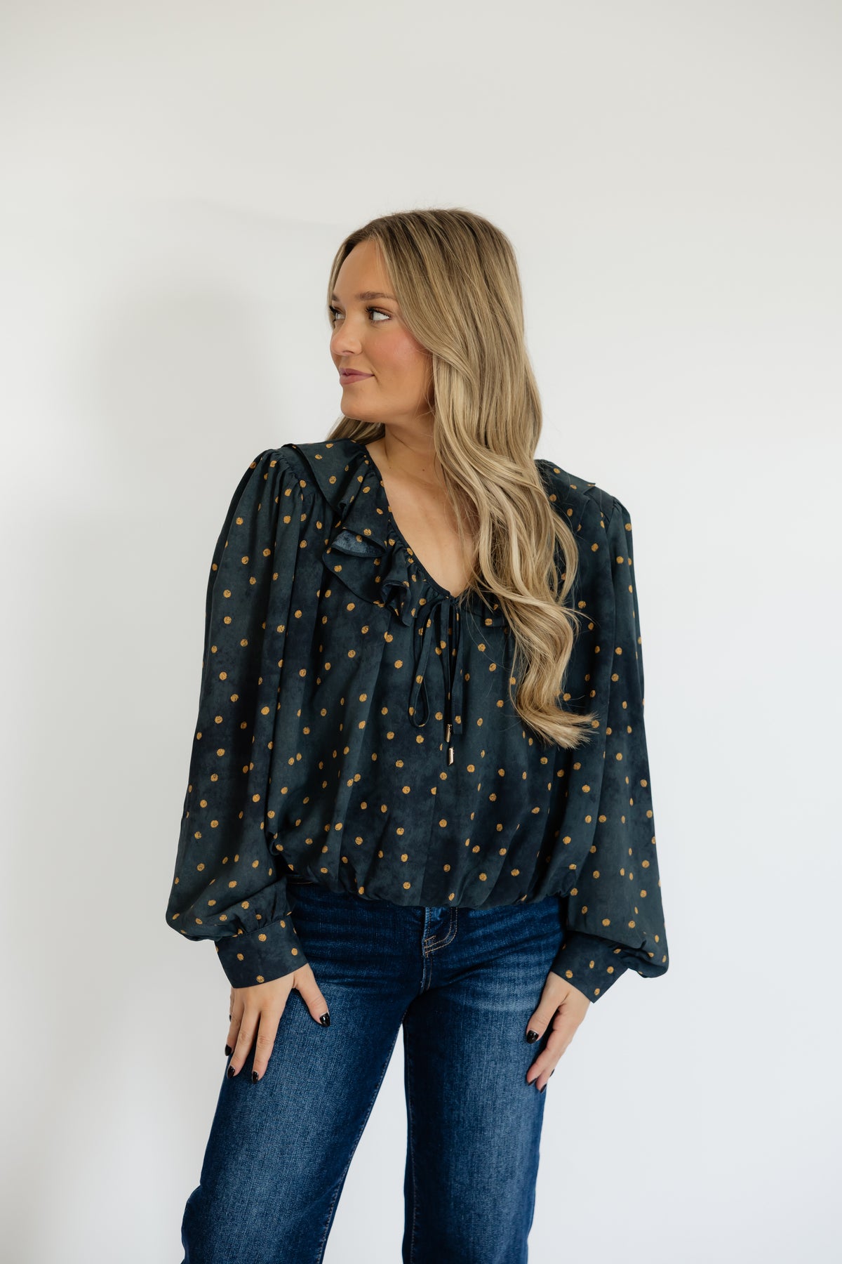 GOLDEN DOTTIE TOP