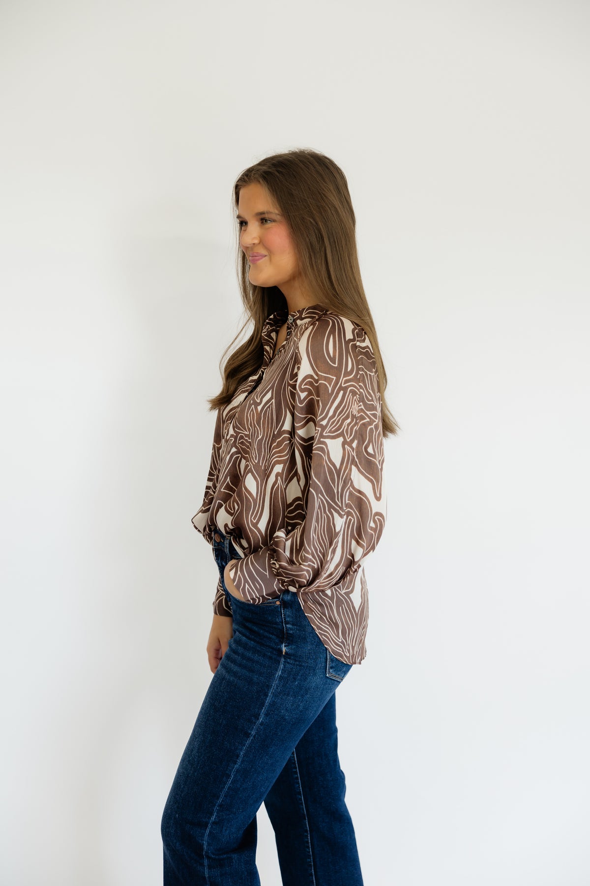 FLOWY & FREE TOP