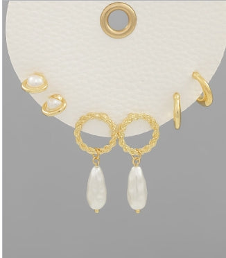 PEARL & GOLD EARRING SET