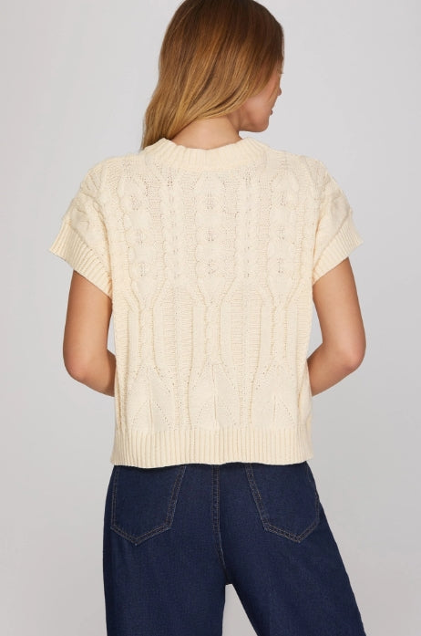CREAM CABLE KNIT SWEATER