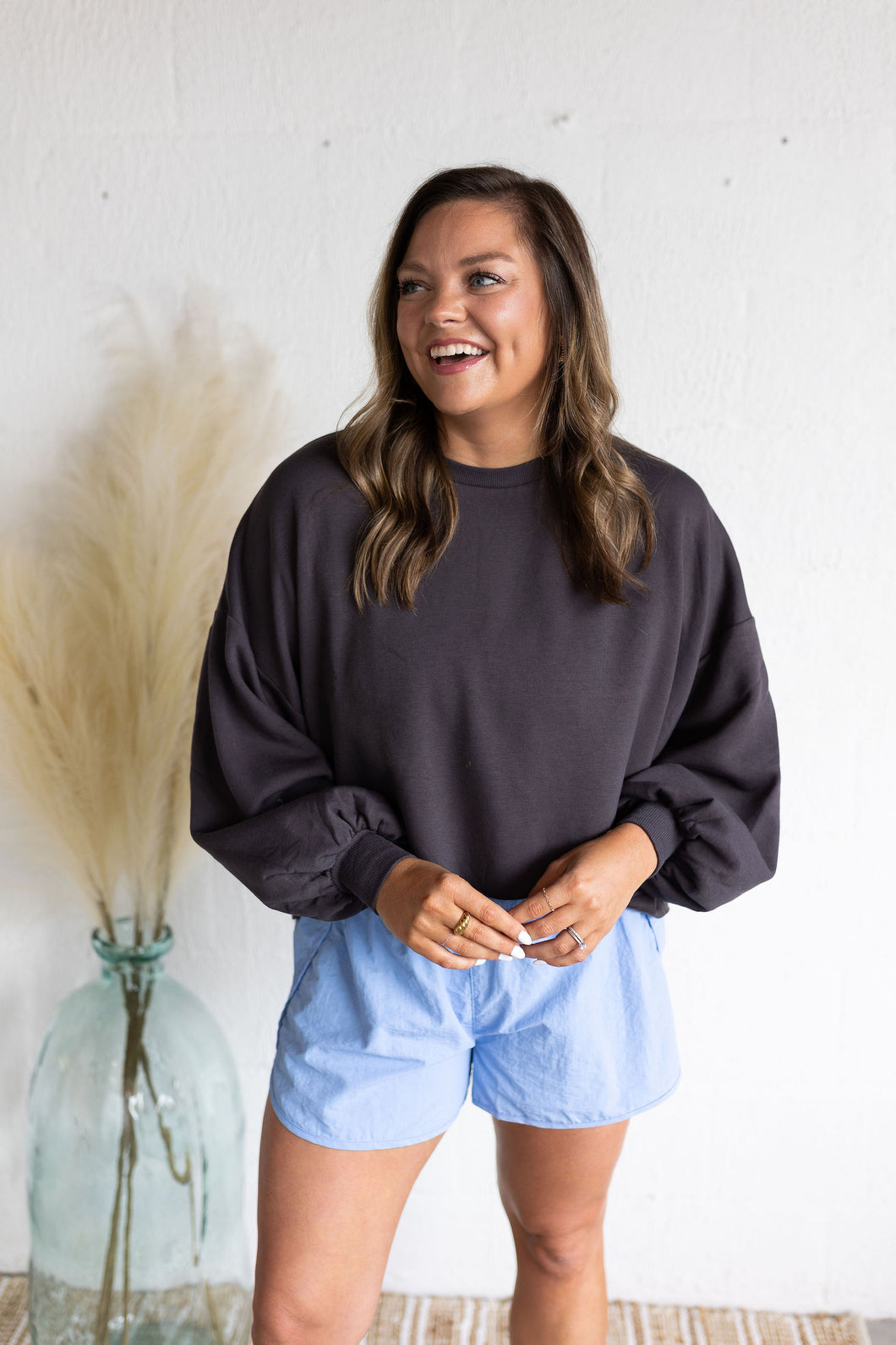 SIMPLE SWEATSHIRT